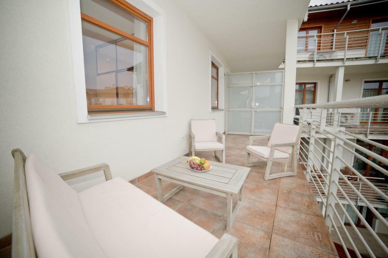 Lucy Apartment Neptun Park - Hav Aparts グダニスク エクステリア 写真